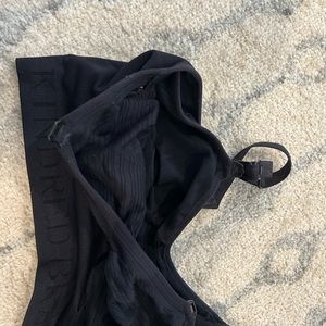 Sublime® Hands-Free Pumping & Nursing Sports Bra